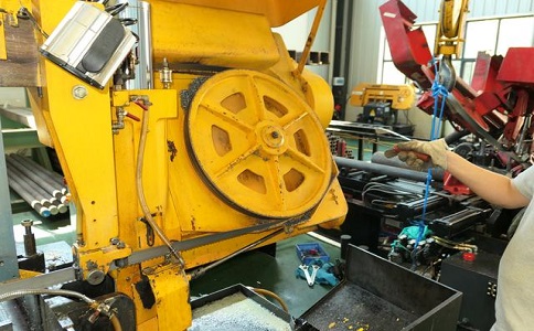 高埗镇金属带锯床的日常使用和保养注意事项！