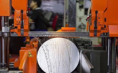 高埗镇立式金属带锯床切削出现跑带故障解决方法! 高埗镇立式金属带锯床切削出现跑带故障解决方法!